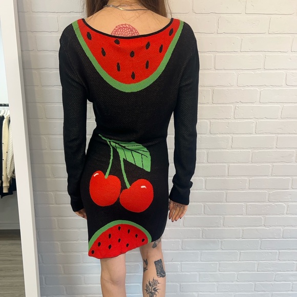 NEW Wildfox fruit dress - Picture 2 of 4